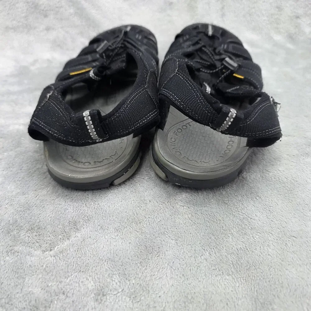 KEEN Clearwater CNX 1008660 Men Black Outdoor Waterproof Sandals Shoes Size 12